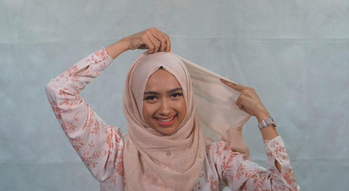 3 Langkah Simpel Hijab Stylish
