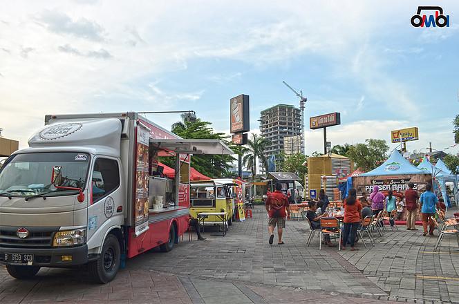 Hits-nya Foodtruck Versi OMBI