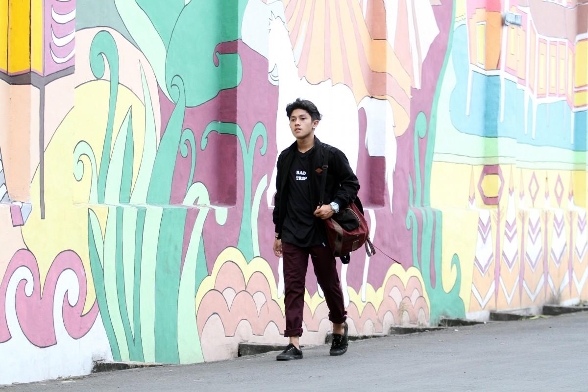 College Outfit For Him