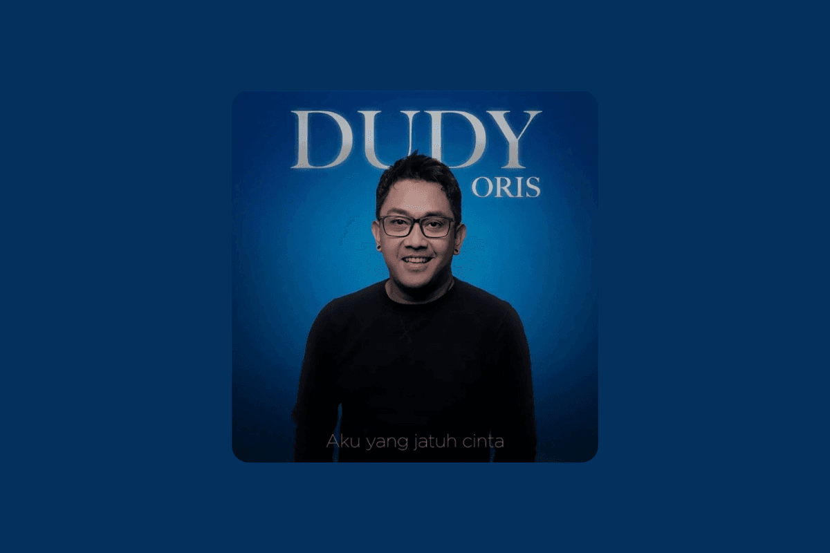Makna Lagu Aku yang Jatuh Cinta dari Dudy Oris: Rasa yang Selalu Ada namun Tak Pernah Disadar