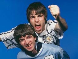 Lagu Oasis Wonderwall Kembali Viral, Ini Alasan Wonderwall Banyak Didengarkan Lagi di 2026
