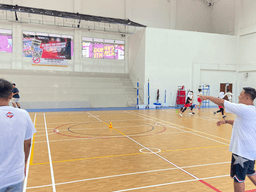Bosan Latihan Terhalang Hujan? Ini 4 Rekomendasi Lapangan Basket Indoor Jakarta yang Nyaman dan Berfasilitas Lengkap