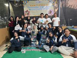 Mahasiswa KKN-T Undip Bekali Karang Taruna RW 15 dengan Edukasi Manajemen Pakan Ikan Lele yang Efisien dan Efektif