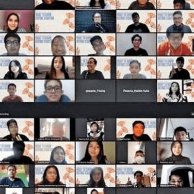 Bagikan Tips dan Asah Pikiran Kritis Podcaster Muda